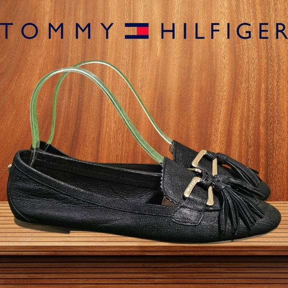 TOMMY HILFIGER | HADRIAN GENUINE LEATHER TASSEL MOCCOSINS - Picture 1 of 16